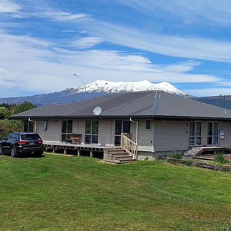 Tongariro Estate Apartment National Park Bagian luar foto