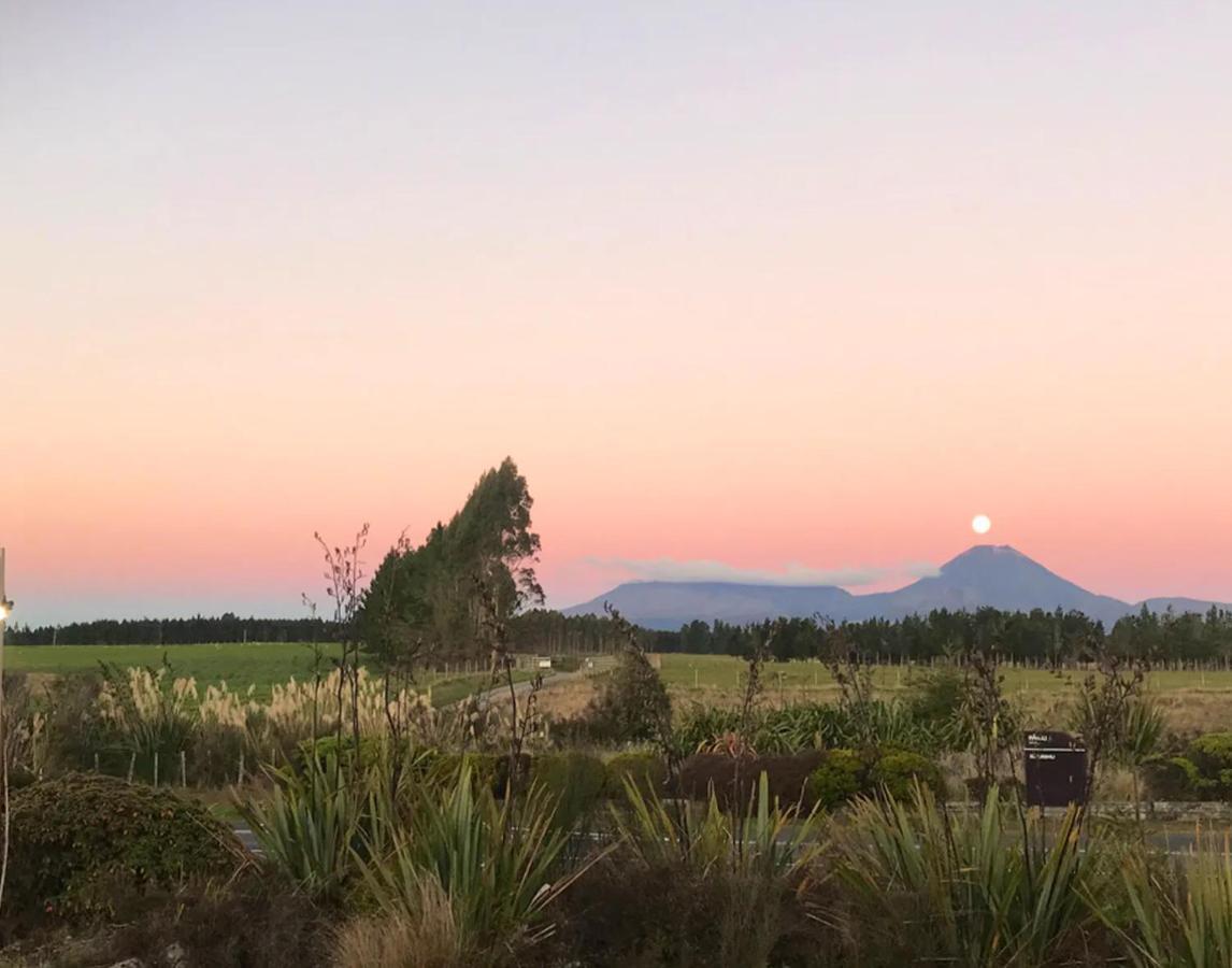 Tongariro Estate Apartment National Park Bagian luar foto